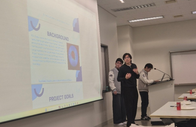 Students Present Their Design Project, Fall 2025