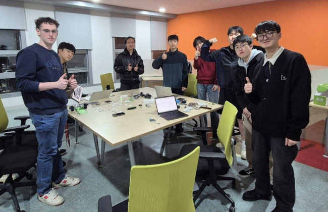 EVision Members Work on Design Projects, Spring 2026
